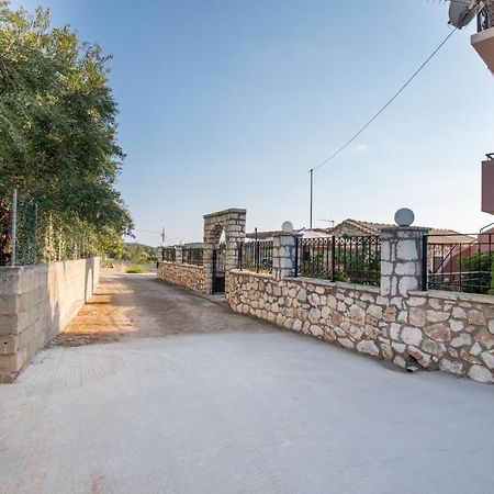 Sofia'S Apartments Razáta المظهر الخارجي الصورة